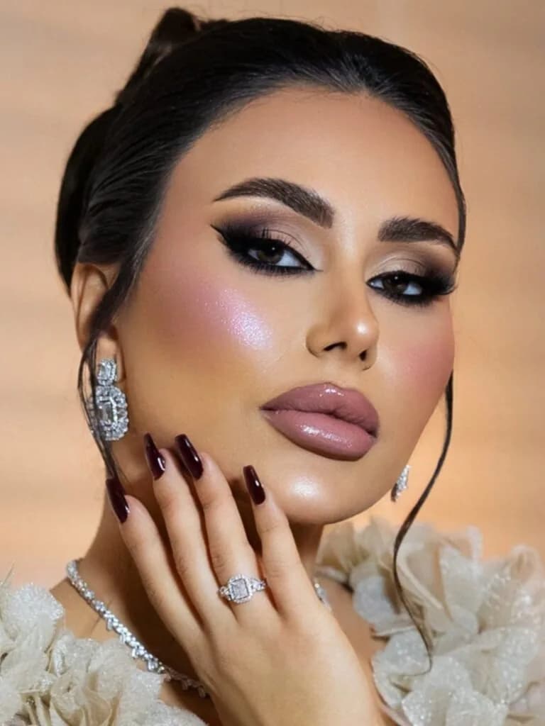 Tiara Salon